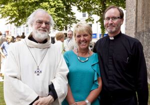 Tenby Arch Bishop visit 19 June 27 2010 sm.jpg